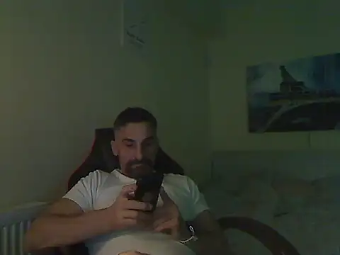 Snapshot of amydamarw chatting on February 17, 9:21 pm amydamarw online show from February 17, 9:21 pm