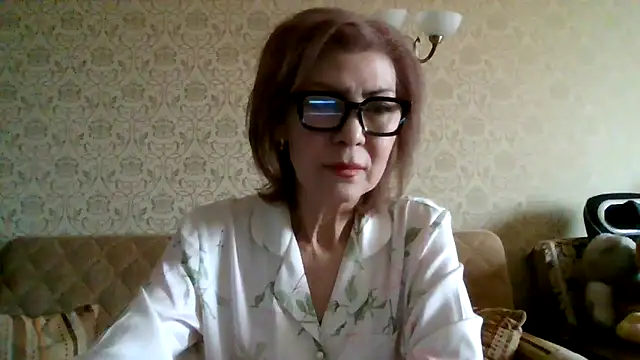 Elegant00Lady online show from February 11, 5:34 am