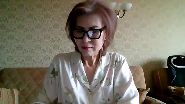 Elegant00Lady online show from April 24, 3:09 am