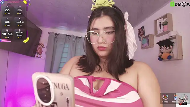 juli juliana online show from February 9, 4:00 pm