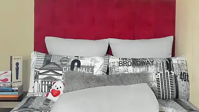 TAWELA998 online show from March 14, 8:06 pm