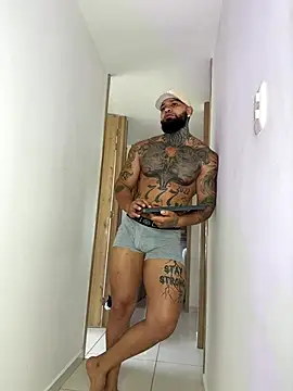 Snapshot of zaiin_diesel chatting on September 14, 1:32 pm zaiin diesel online show from September 14, 1:32 pm