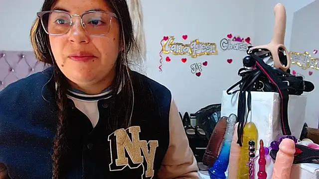 lanaqueen699 online show from September 29, 12:54 pm