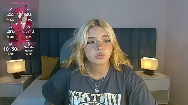 april bunnyy online show from February 13, 9:06 pm