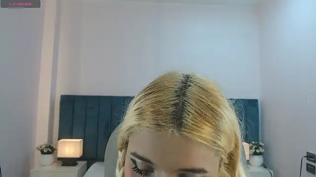 april bunnyy online show from November 11, 9:04 pm