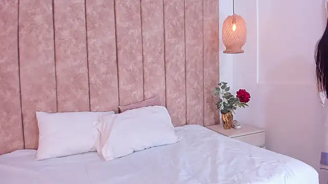 Katrina baurii online show from October 29, 1:02 pm