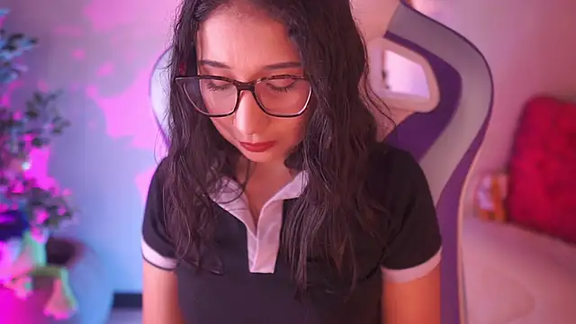 Sunny flower  online show from February 4, 3:56 am