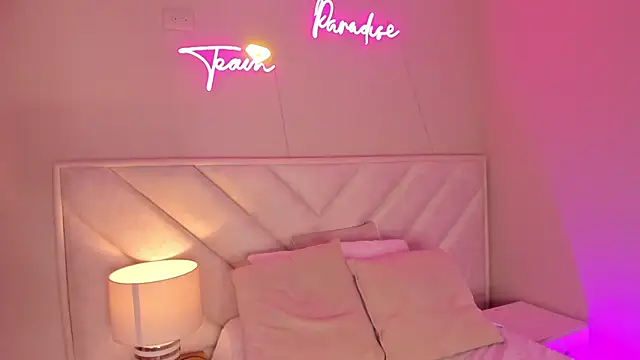  angela x online show from February 11, 6:01 pm