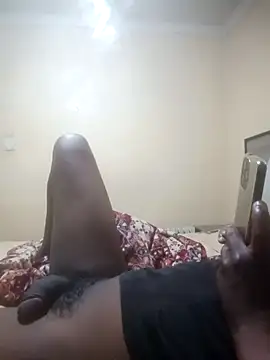 Snapshot of LONGDICK985M chatting on February 27, 6:52 pm LONGDICK985M online show from February 27, 6:52 pm