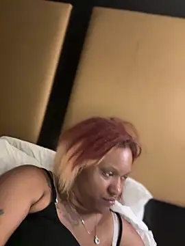 PrettyGal Tingz online show from June 6, 5:17 pm
