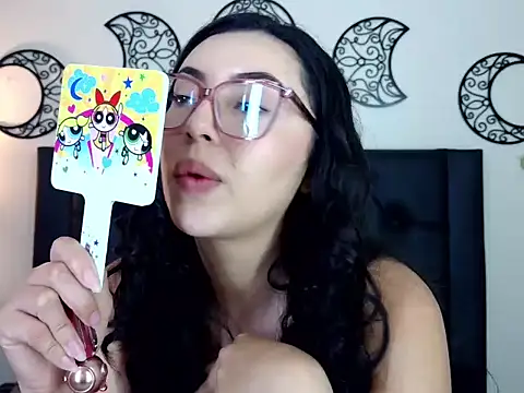 EvoletFMK online show from December 4, 5:54 pm