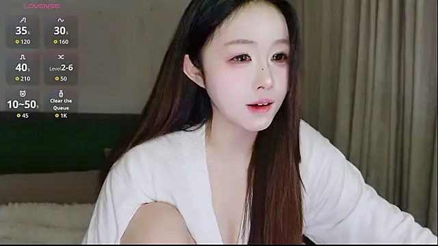 Hazel-11 online show from January 19, 1:59 pm