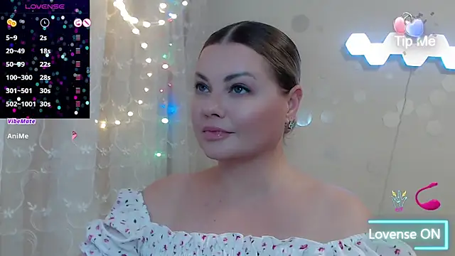 Snapshot of JewellKiss7 chatting on June 23, 5:38 am JewellKiss7 online show from June 23, 5:38 am