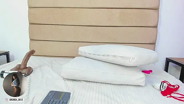 sally rosses online show from November 10, 3:44 pm