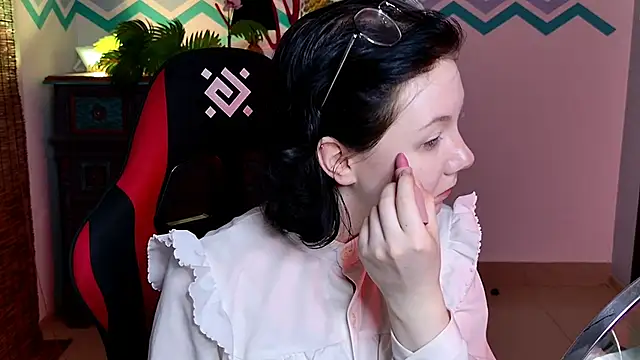 NancyMartinez online show from November 8, 9:09 am