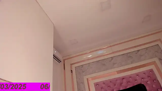 Isabel Escorcia online show from March 6, 4:41 am