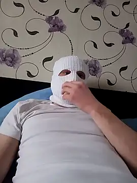 Snapshot of red_red00 chatting on February 11, 12:16 pm red red00 online show from February 11, 12:16 pm