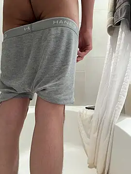 yfui221 online show from May 14, 6:58 pm