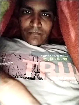 Snapshot of Nzfl97 chatting on February 5, 5:41 am Nzfl97 online show from February 5, 5:41 am