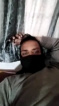 Snapshot of Nzfl97 chatting on February 6, 5:03 am Nzfl97 online show from February 6, 5:03 am