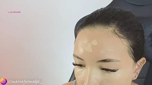 Snapshot of Mariafer05 chatting on March 5, 5:08 pm Mariafer05 online show from March 5, 5:08 pm