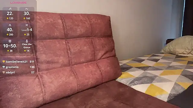 hanna cry baby online show from December 5, 11:16 am