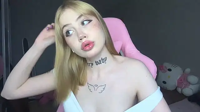 hanna cry baby online show from March 8, 1:14 pm