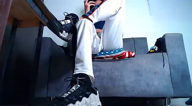 mastersmits online show from February 21, 8:07 am