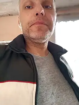 Pineapple04 online show from September 10, 7:30 am