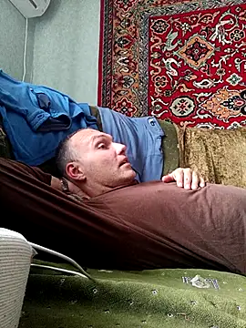 Pineapple04 online show from October 13, 7:19 am