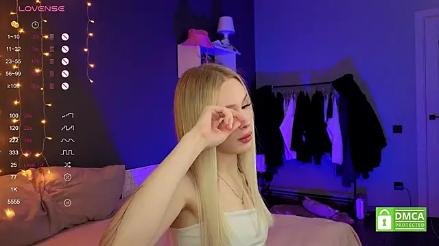 aneta alisha online show from October 19, 12:50 pm