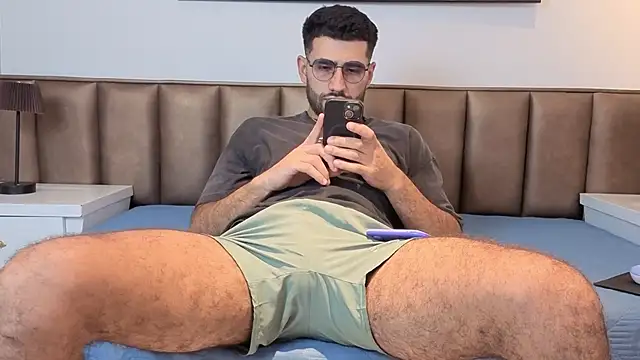 Snapshot of Ethan__Walker chatting on June 20, 7:05 pm Ethan Walker online show from June 20, 7:05 pm