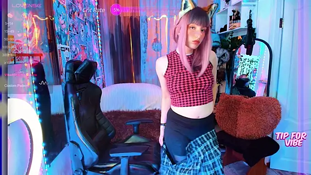 Snapshot of Toxic_Ellies chatting on March 22, 3:09 pm Toxic Ellies online show from March 22, 3:09 pm