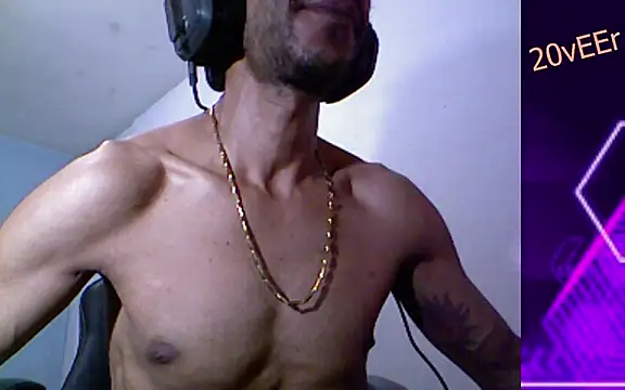 20vEEr online show from March 13, 4:49 am