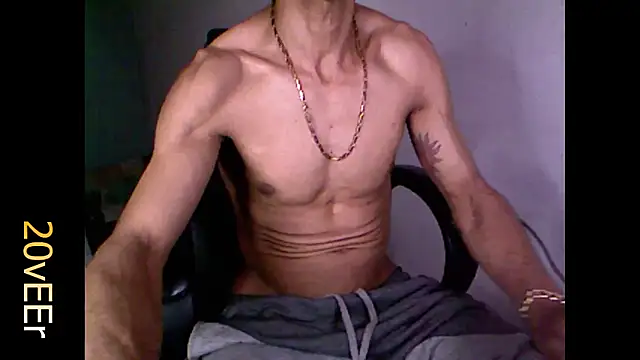 20vEEr online show from December 18, 8:04 pm