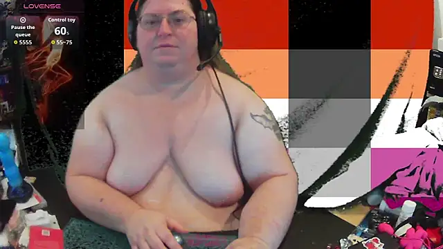 ShibariTurtleDuck online show from June 18, 2:21 pm