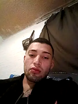 Snapshot of Suggarwhite18CM chatting on October 10, 11:04 pm Suggarwhite18CM online show from October 10, 11:04 pm