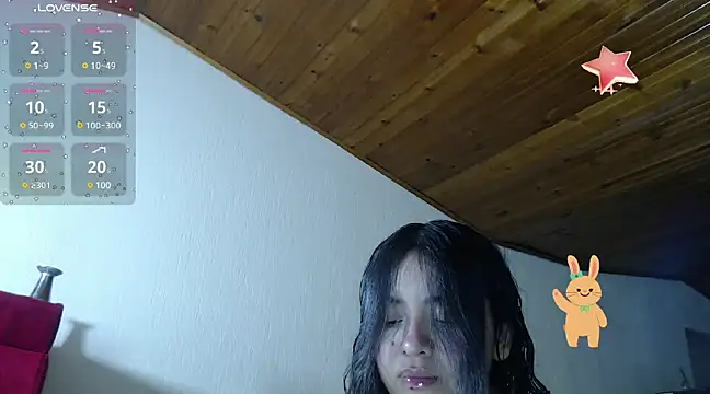 Snapshot of Cuty_sexy_hot chatting on January 24, 11:37 am Cuty sexy hot online show from January 24, 11:37 am