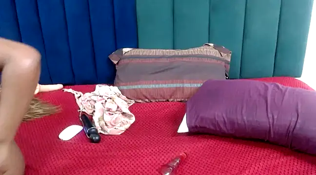 Hot-Assy online show from January 29, 11:56 pm