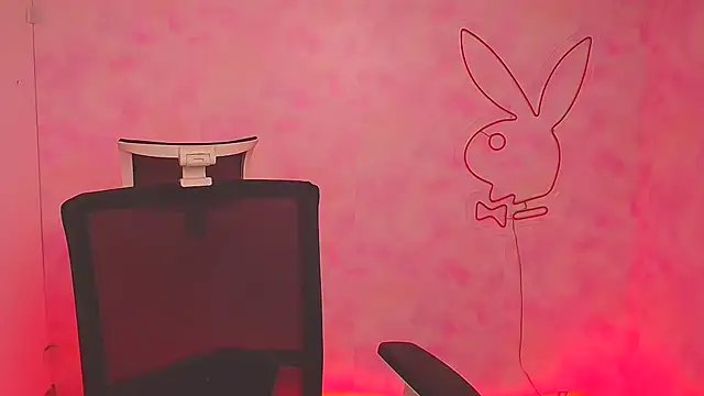 Milka kiss  online show from December 8, 9:57 am