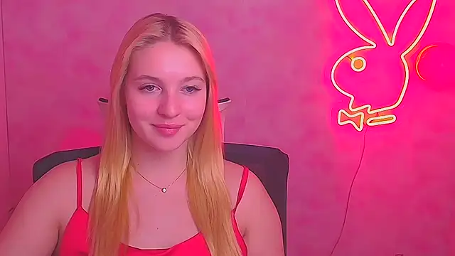 Milka kiss  online show from February 17, 3:42 pm