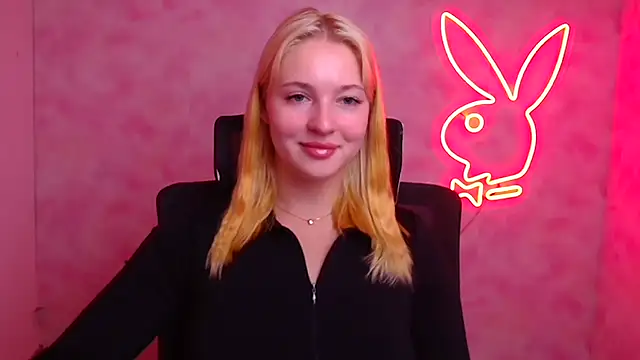 Milka kiss  online show from September 25, 11:25 am