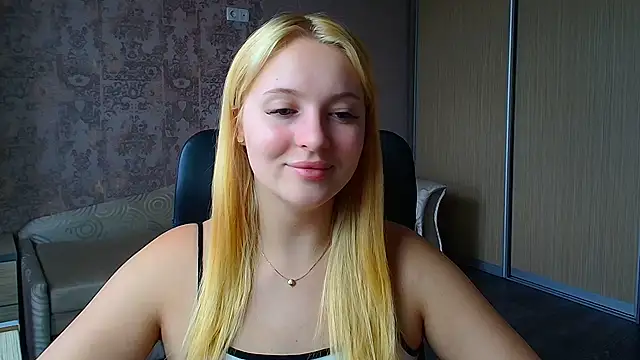 Milka kiss  online show from June 3, 12:08 pm