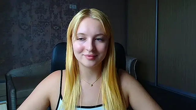 Milka kiss  online show from June 3, 2:33 pm