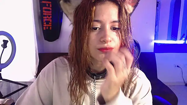 Snapshot of liz-beths chatting on September 12, 10:32 pm liz-beths online show from September 12, 10:32 pm