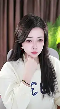 Qiaoqiao  online show from January 18, 8:20 am