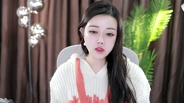 Qiaoqiao  online show from January 20, 9:24 am