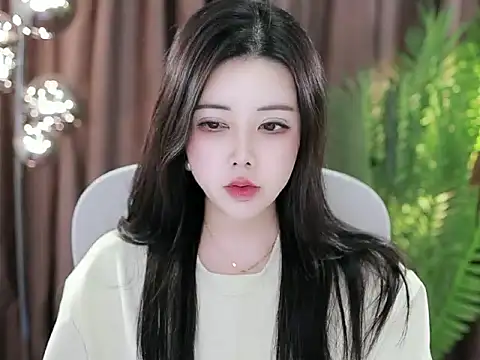 Qiaoqiao  online show from January 22, 6:20 pm