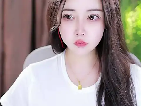 Qiaoqiao  online show from January 30, 4:34 pm