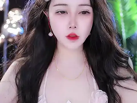 Qiaoqiao  online show from March 19, 12:56 pm